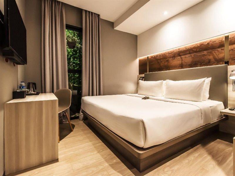 Stanley Wahid Hasyim Jakarta Exterior photo