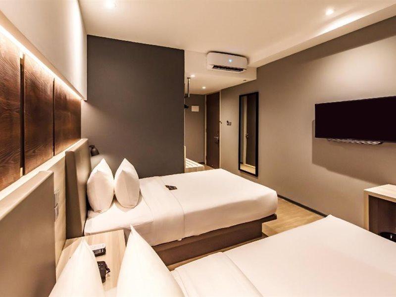 Stanley Wahid Hasyim Jakarta Exterior photo